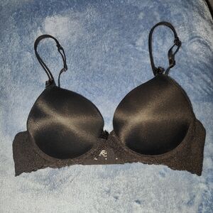 Size 30B Black Lace Pushup Bra
